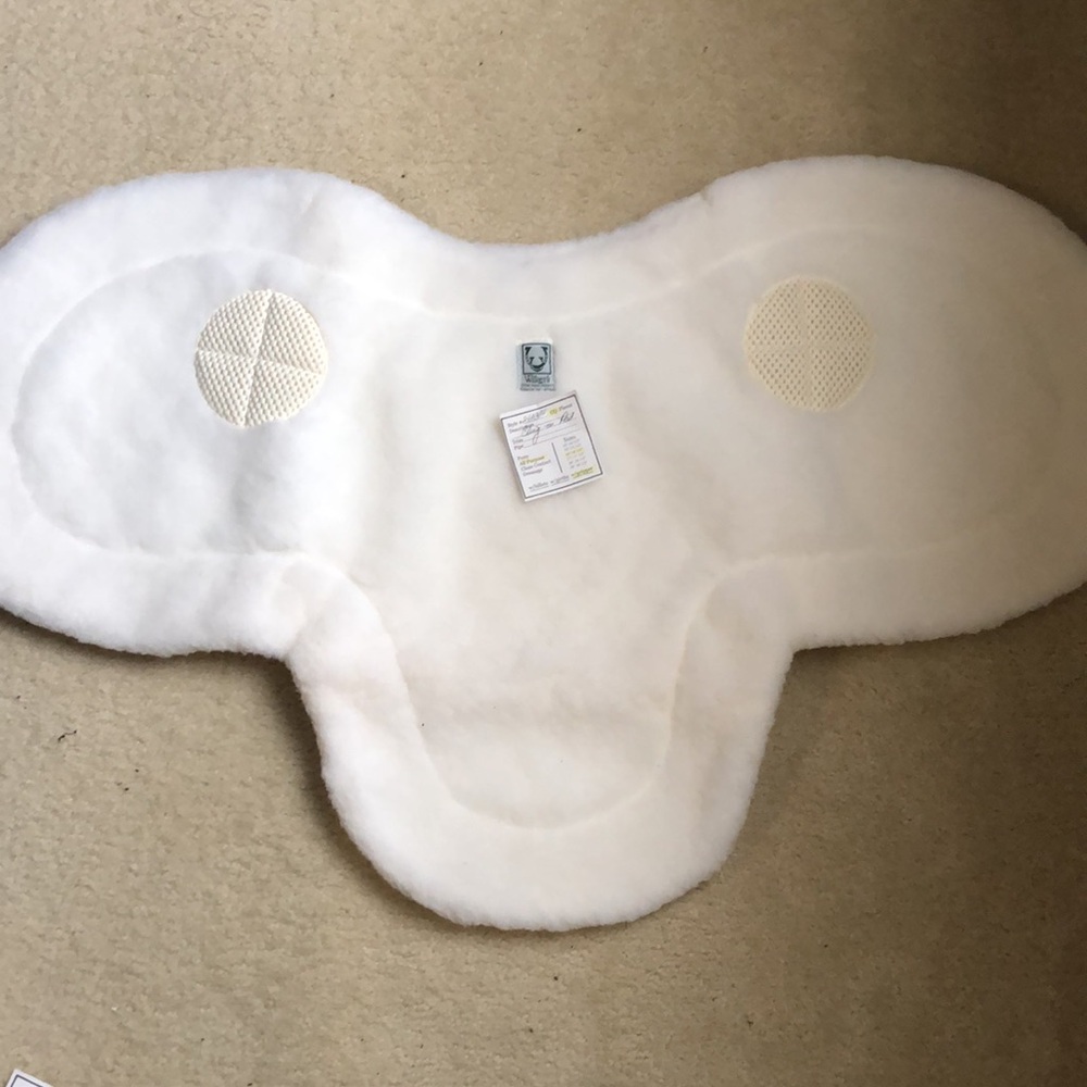 Wilker’s white cling pad all purpose